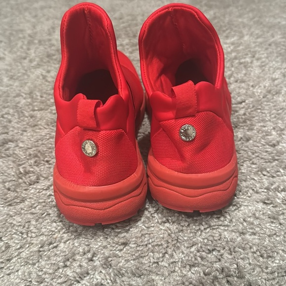 Steven Madden Cherry Red Shoes - Picture 2 of 4